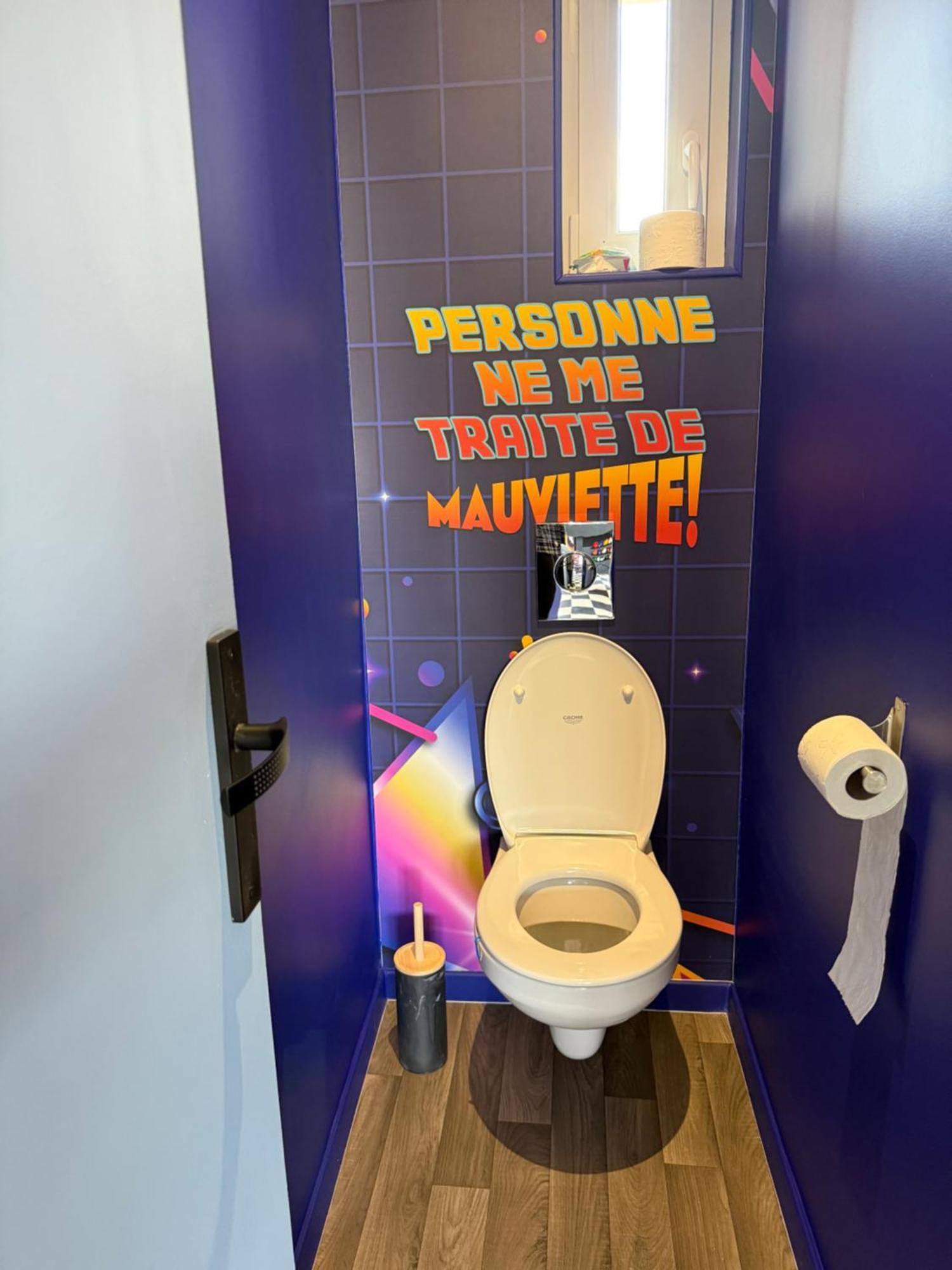 Capsule Retour Vers Le Futur Maubeuge Exteriér fotografie